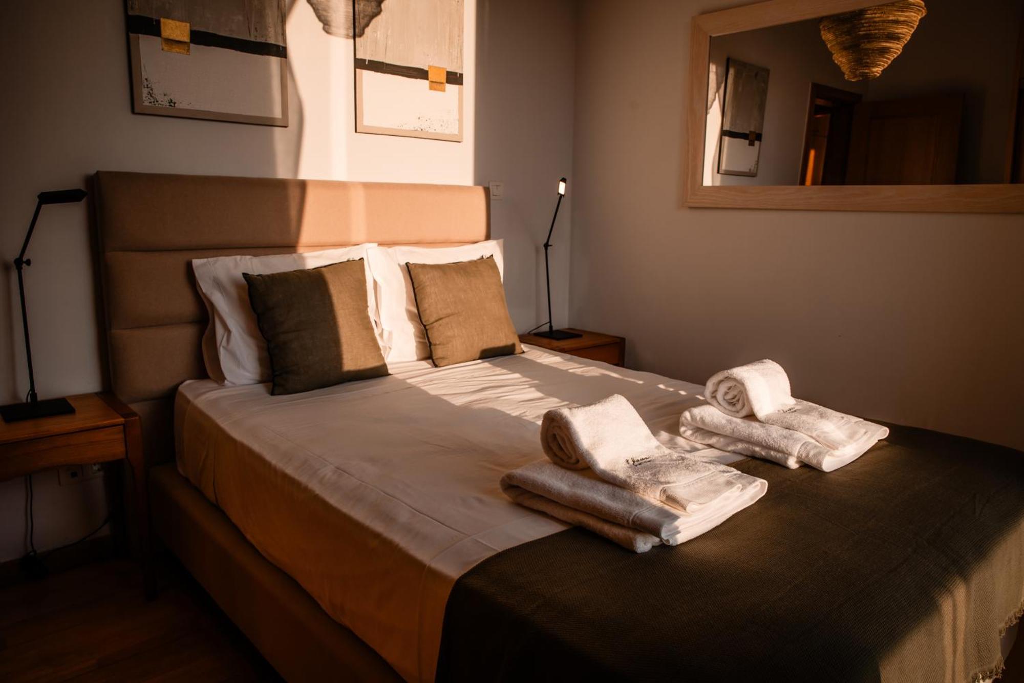 Premium Flat At Ajuda/Belem With Balcony, Parking! Lejlighed Lisboa Eksteriør billede